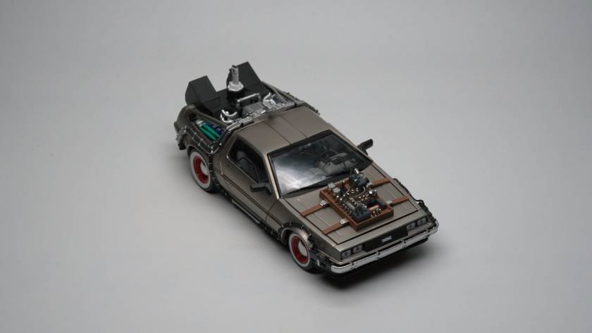 DeLorean DMC-12