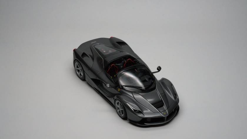 Ferrari LaFerrari Aperta