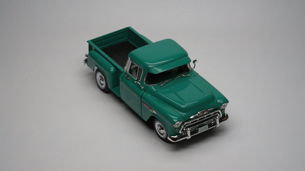 Chevrolet Task Force 3100 Pickup