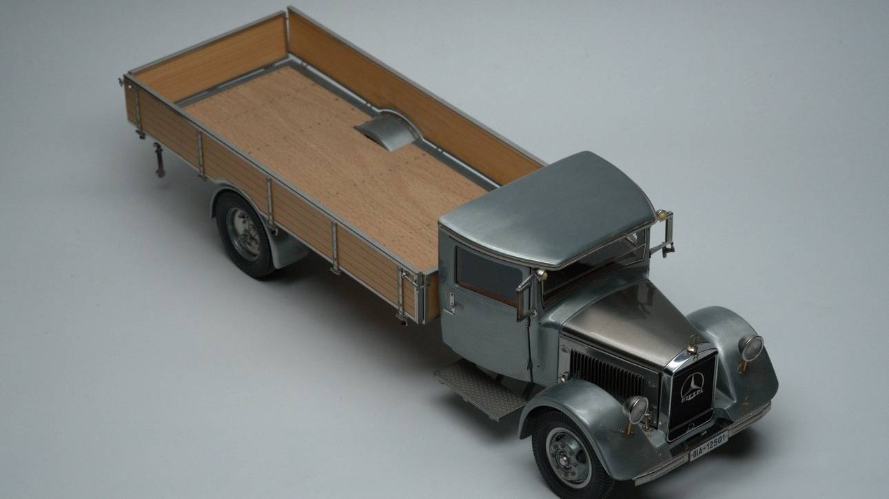 Mercedes-Benz L 3000